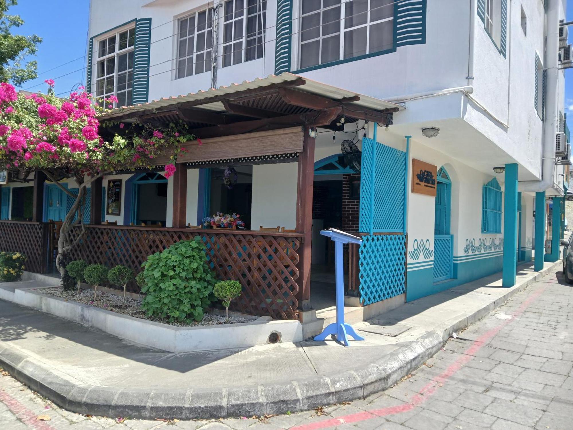 Hotel Casa Amelia Flores Exterior photo