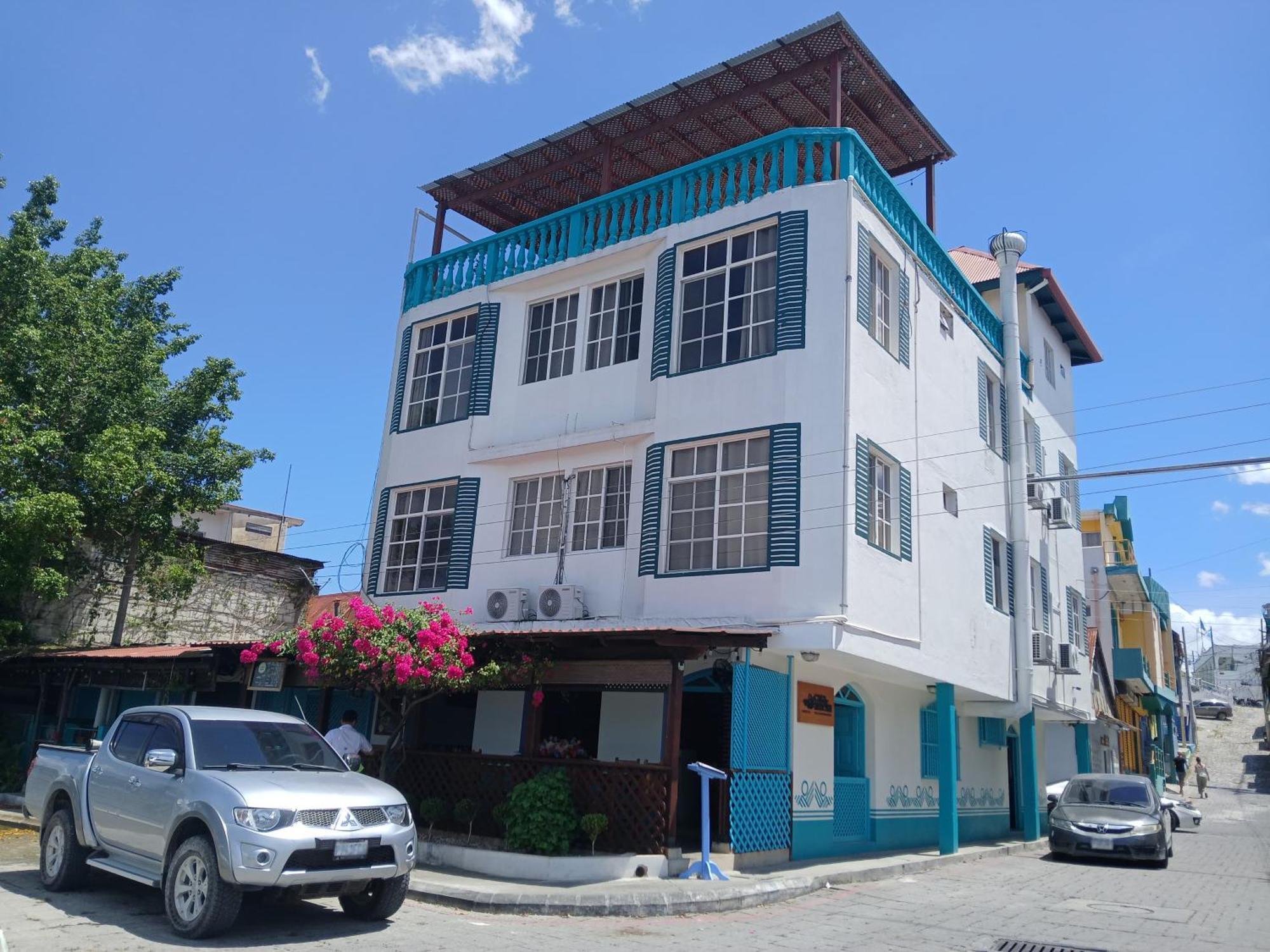 Hotel Casa Amelia Flores Exterior photo